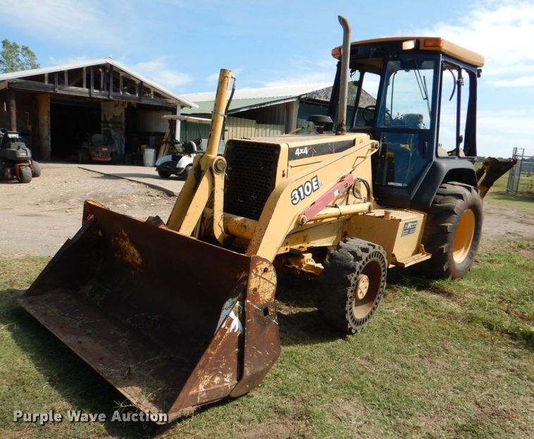 image for item IR9126 1997 John Deere 310E  backhoe