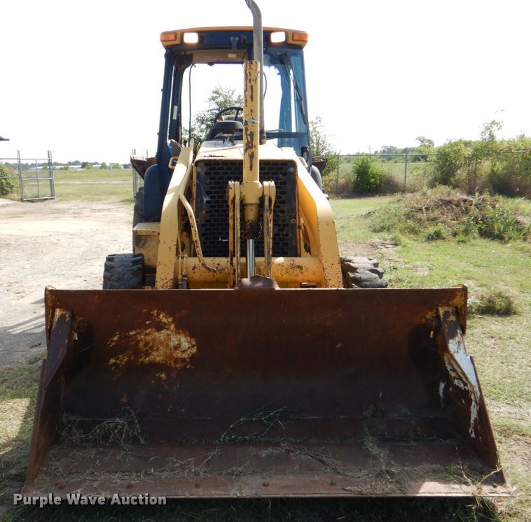 image for item IR9126 1997 John Deere 310E  backhoe