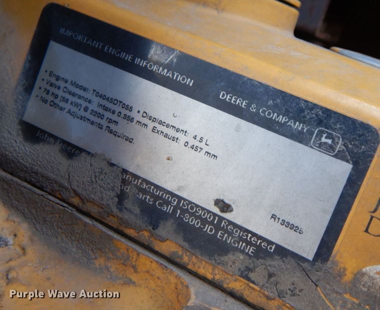 image for item IR9126 1997 John Deere 310E  backhoe