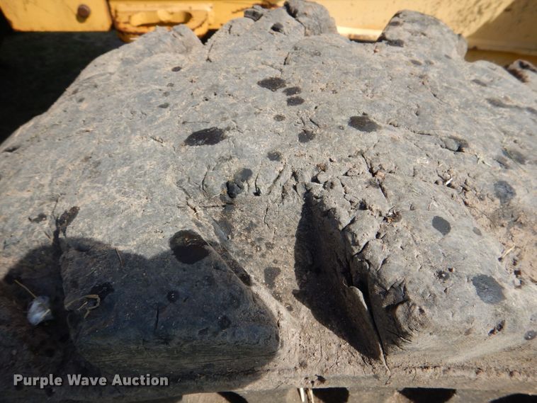 image for item IR9126 1997 John Deere 310E  backhoe