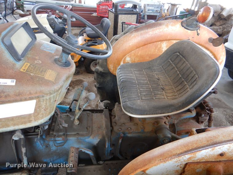 image for item IR9129 Ford 3600  tractor