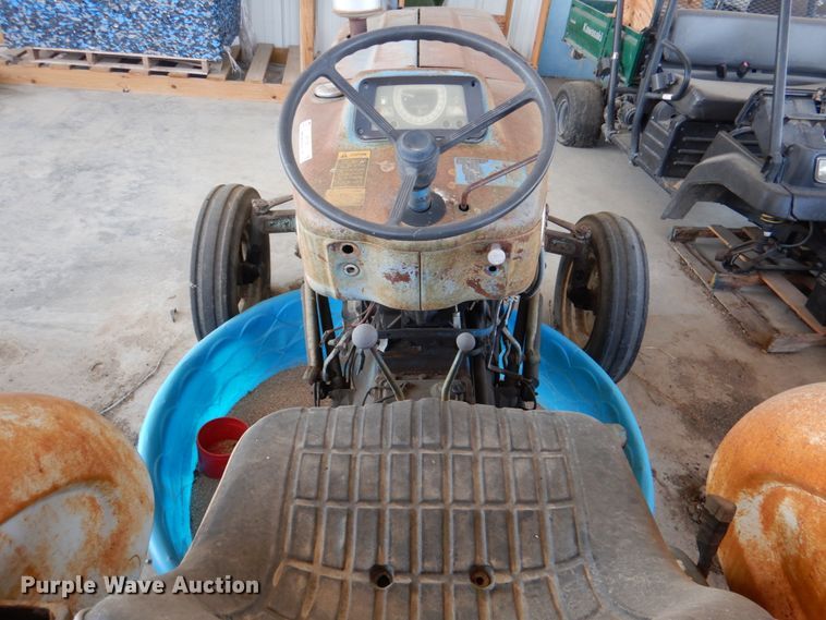 image for item IR9129 Ford 3600  tractor