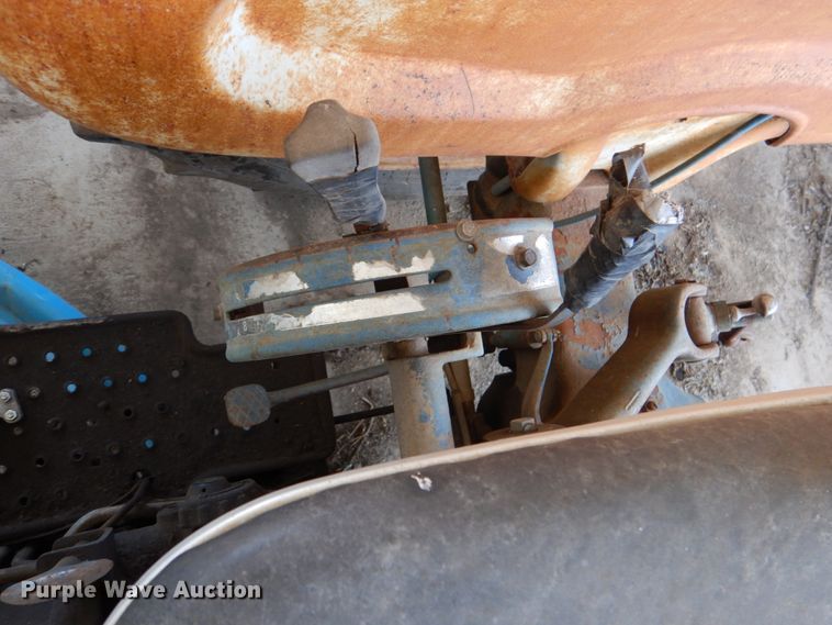image for item IR9129 Ford 3600  tractor