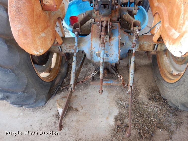 image for item IR9129 Ford 3600  tractor