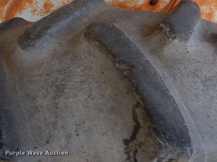 image for item IR9129 Ford 3600  tractor