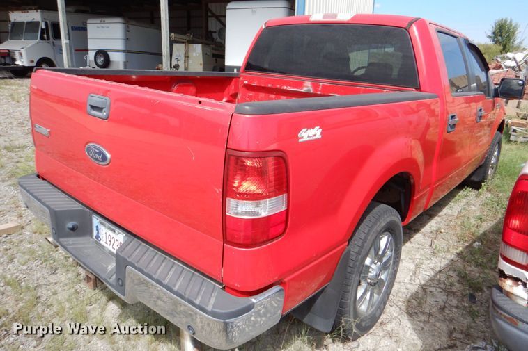 image for item IR9133 2005 Ford F150  SuperCrew pickup truck