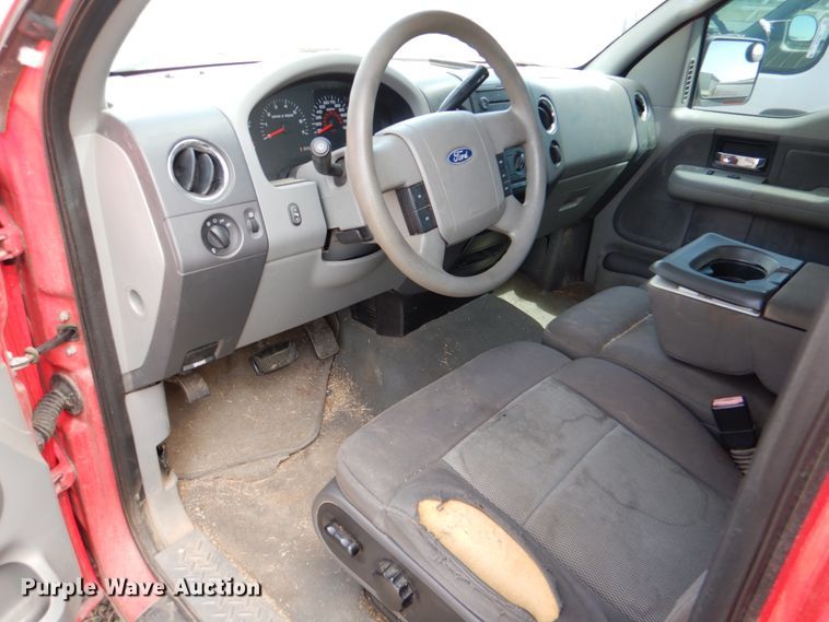 image for item IR9133 2005 Ford F150  SuperCrew pickup truck