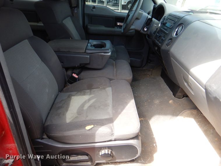 image for item IR9133 2005 Ford F150  SuperCrew pickup truck