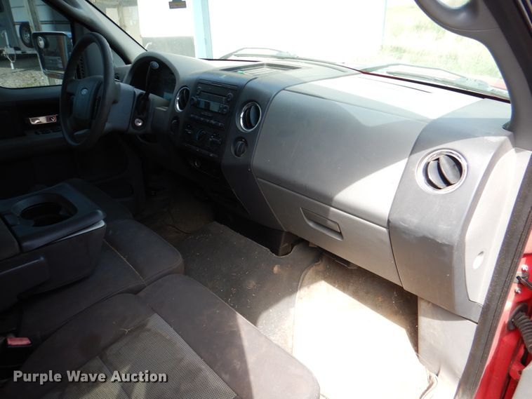 image for item IR9133 2005 Ford F150  SuperCrew pickup truck