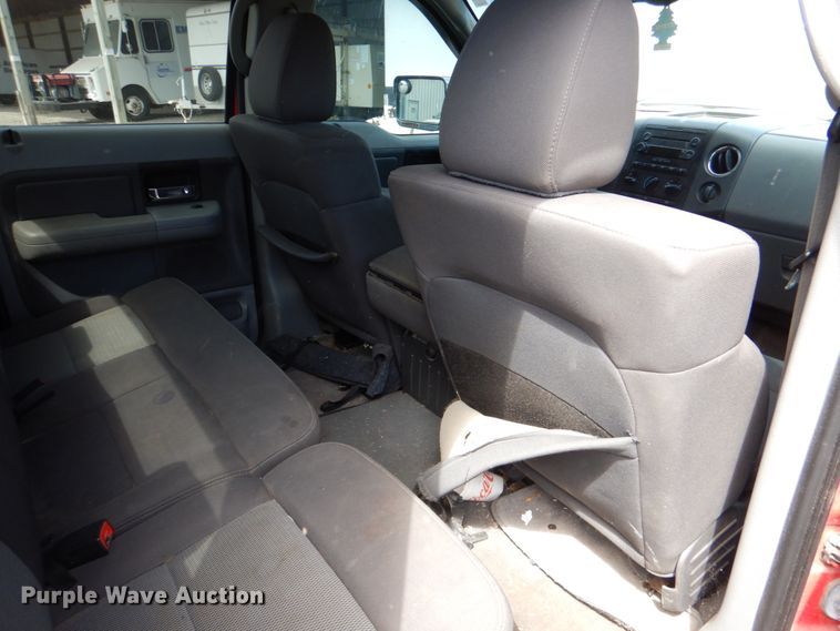 image for item IR9133 2005 Ford F150  SuperCrew pickup truck