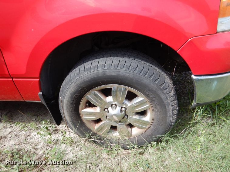 image for item IR9133 2005 Ford F150  SuperCrew pickup truck