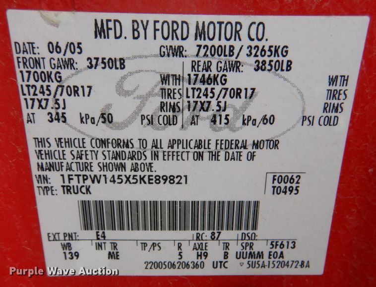 image for item IR9133 2005 Ford F150  SuperCrew pickup truck