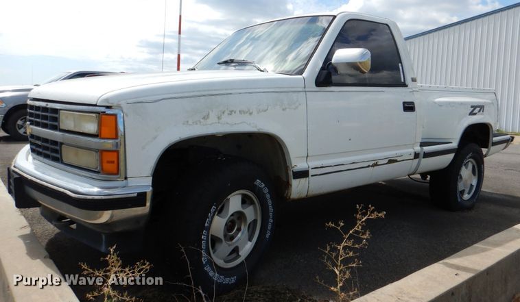 image for item IR9141 1993 Chevrolet K1500  pickup truck