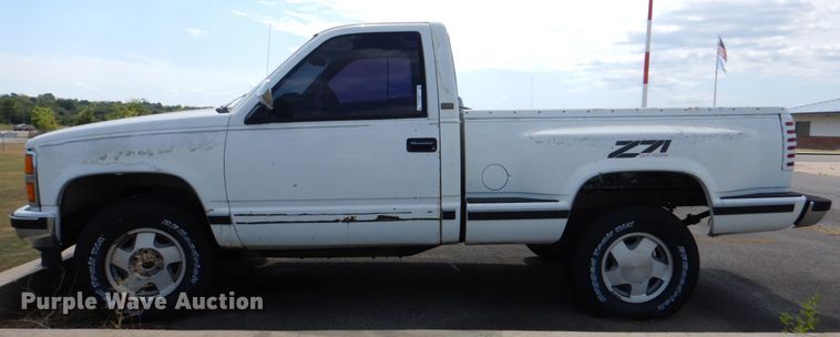 image for item IR9141 1993 Chevrolet K1500  pickup truck