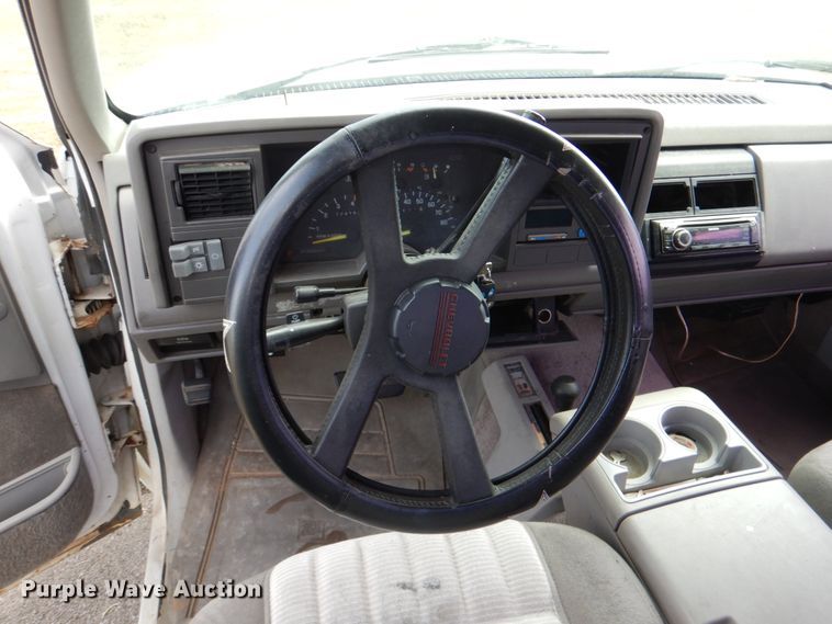 image for item IR9141 1993 Chevrolet K1500  pickup truck