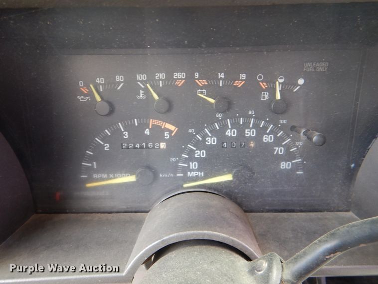 image for item IR9141 1993 Chevrolet K1500  pickup truck