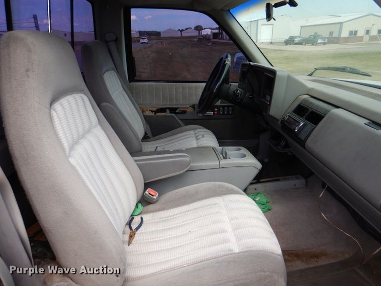 image for item IR9141 1993 Chevrolet K1500  pickup truck