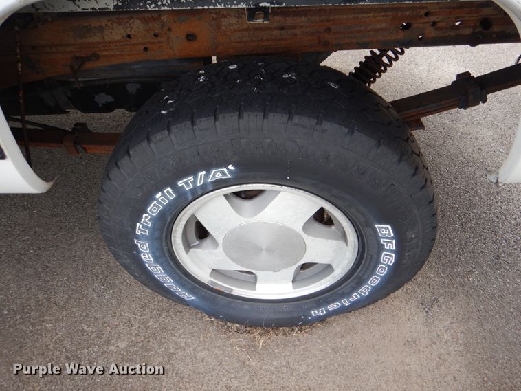 image for item IR9141 1993 Chevrolet K1500  pickup truck