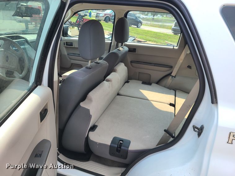 image for item IU9259 2010 Ford Escape  SUV