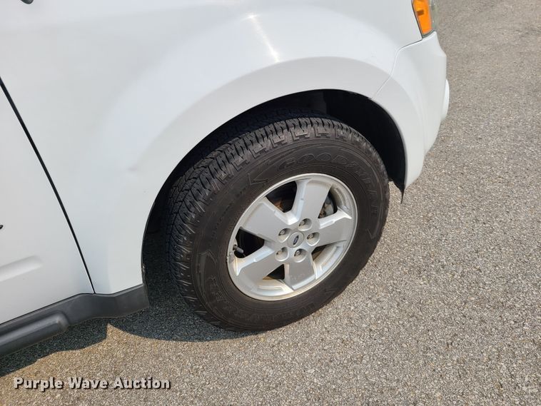 image for item IU9259 2010 Ford Escape  SUV