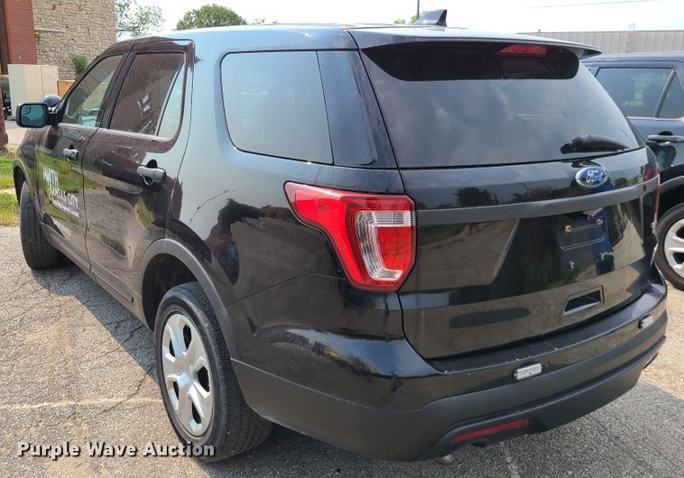 image for item IU9260 2017 Ford Explorer Police Interceptor  SUV