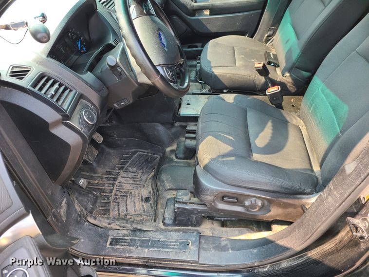 image for item IU9260 2017 Ford Explorer Police Interceptor  SUV