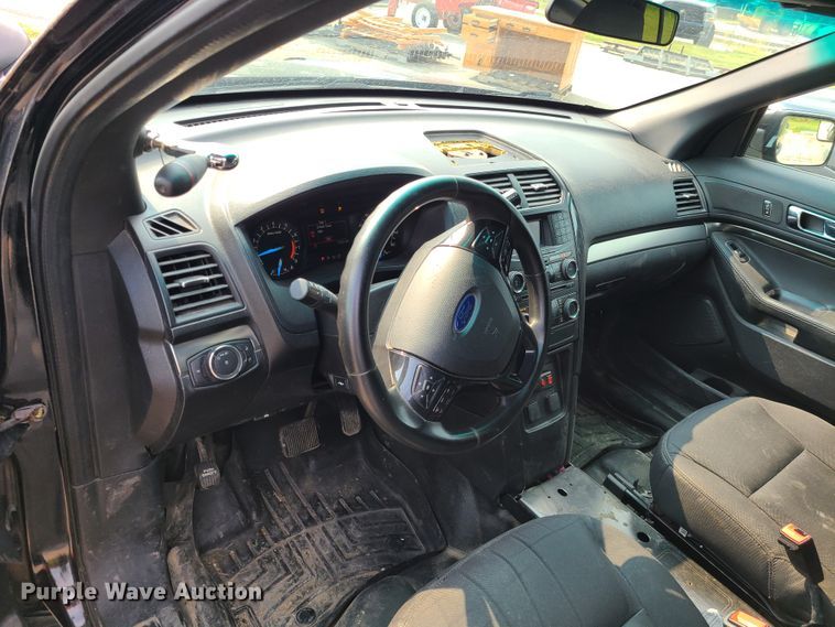 image for item IU9260 2017 Ford Explorer Police Interceptor  SUV