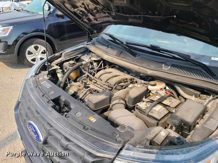 image for item IU9260 2017 Ford Explorer Police Interceptor  SUV