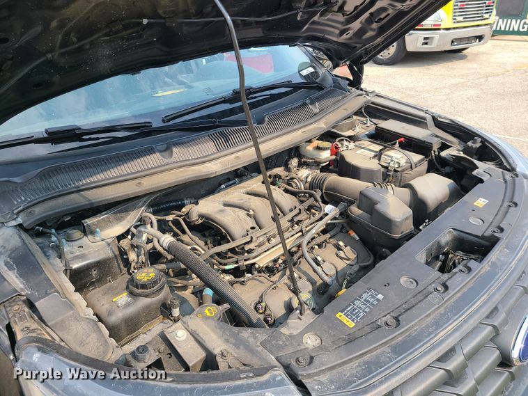 image for item IU9260 2017 Ford Explorer Police Interceptor  SUV