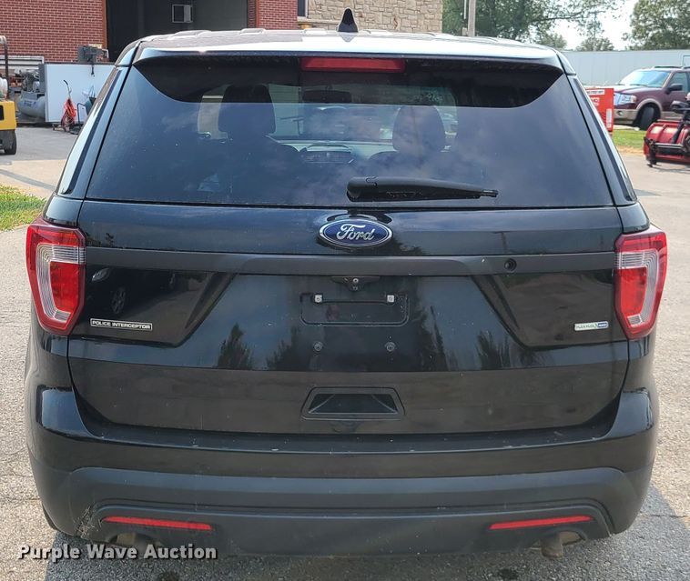 image for item IU9261 2016 Ford Explorer Police Interceptor  SUV
