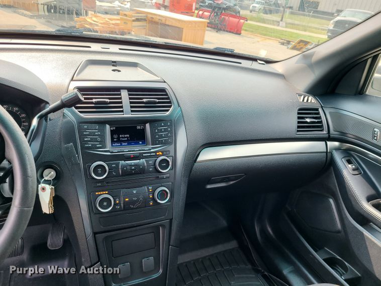 image for item IU9261 2016 Ford Explorer Police Interceptor  SUV