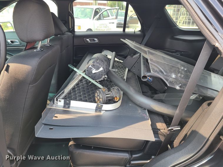 image for item IU9261 2016 Ford Explorer Police Interceptor  SUV