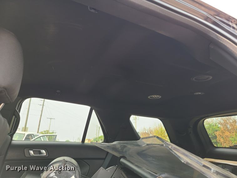 image for item IU9261 2016 Ford Explorer Police Interceptor  SUV