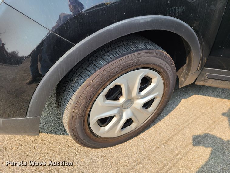 image for item IU9261 2016 Ford Explorer Police Interceptor  SUV