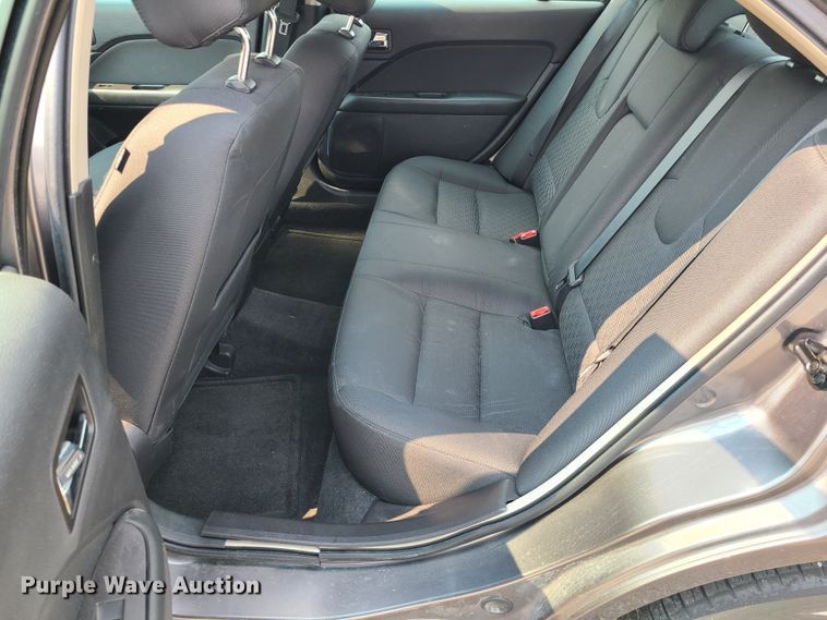 image for item IU9263 2012 Ford Fusion SE