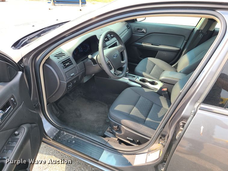 image for item IU9263 2012 Ford Fusion SE