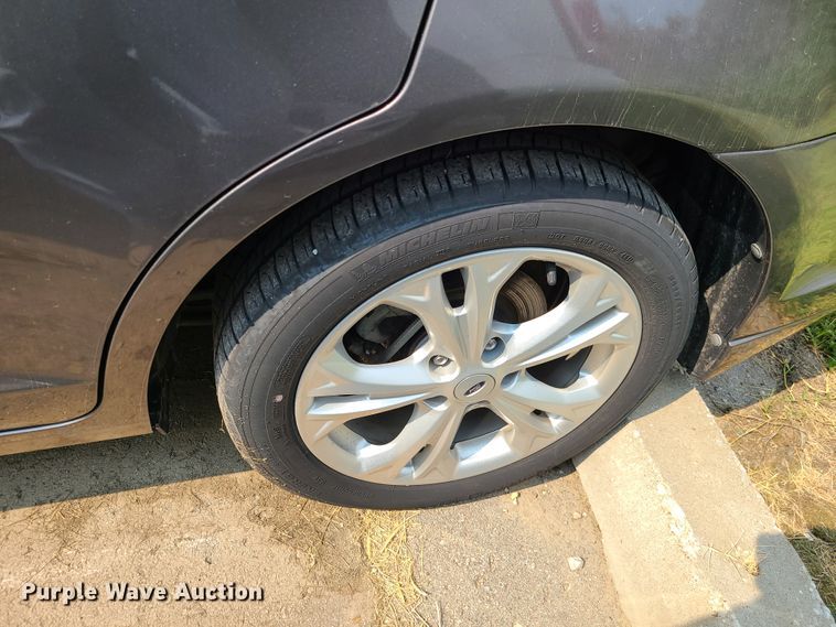 image for item IU9263 2012 Ford Fusion SE