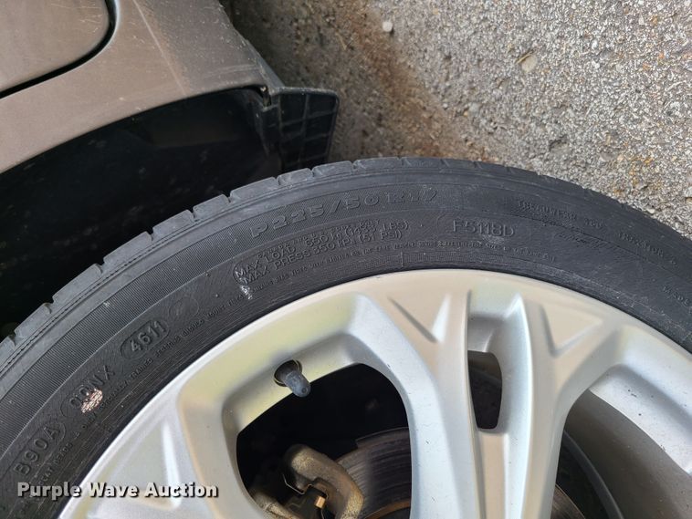 image for item IU9263 2012 Ford Fusion SE