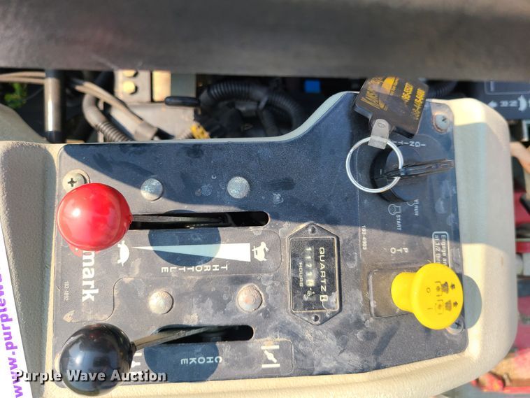 image for item IU9277 Exmark  ZTR lawn mower