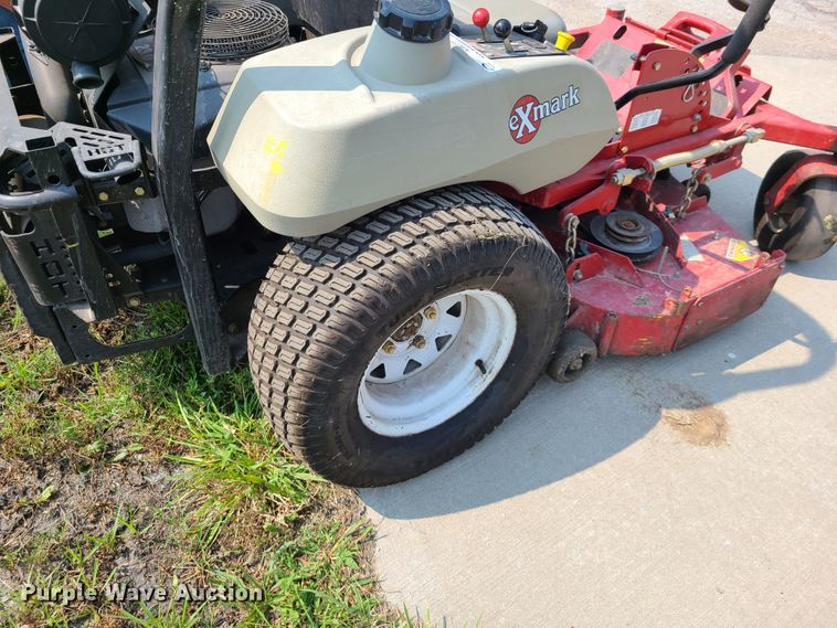 image for item IU9277 Exmark  ZTR lawn mower