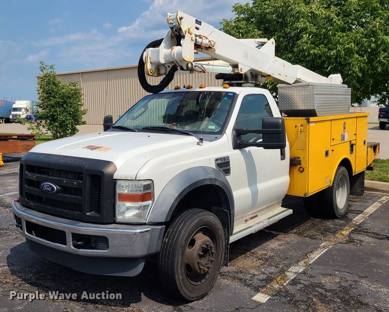 image for item IU9432 2010 Ford F550  bucket truck