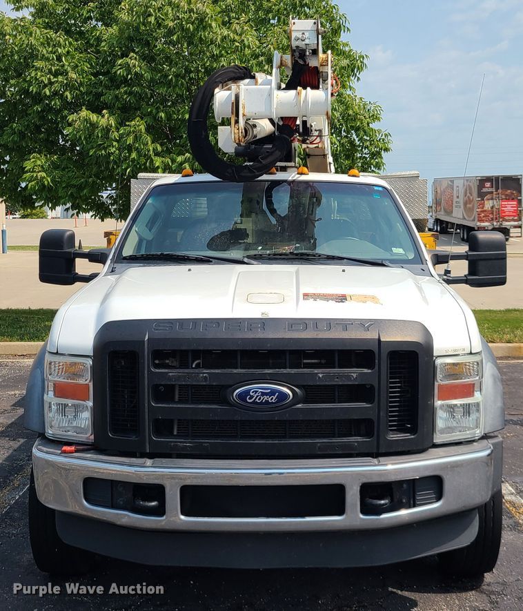 image for item IU9432 2010 Ford F550  bucket truck