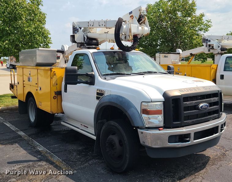 image for item IU9432 2010 Ford F550  bucket truck