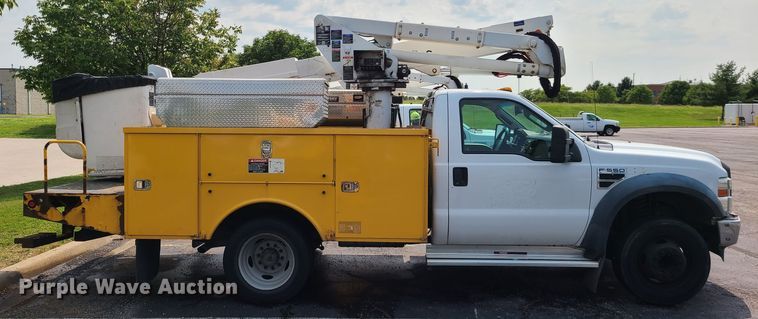 image for item IU9432 2010 Ford F550  bucket truck