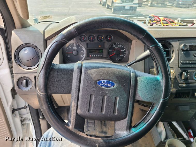 image for item IU9432 2010 Ford F550  bucket truck