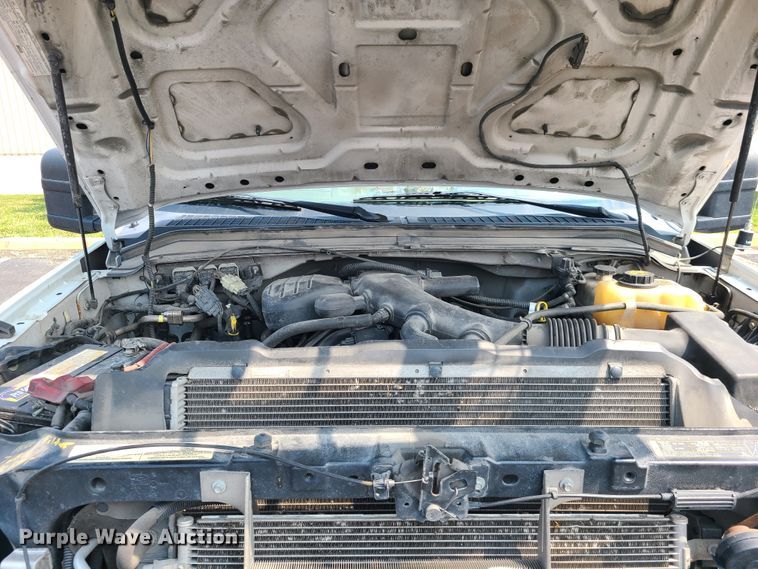 image for item IU9432 2010 Ford F550  bucket truck