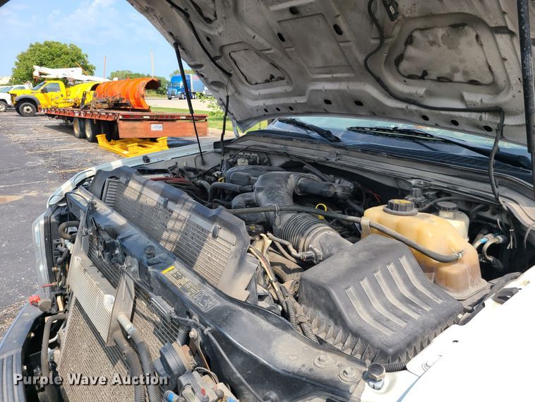 image for item IU9432 2010 Ford F550  bucket truck