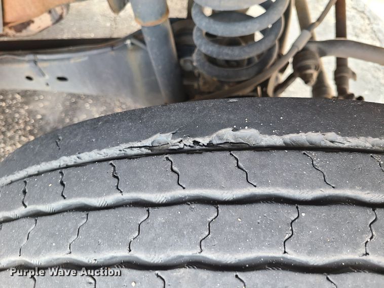 image for item IU9432 2010 Ford F550  bucket truck