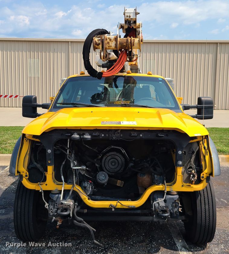 image for item IU9436 2011 Ford F550  bucket truck