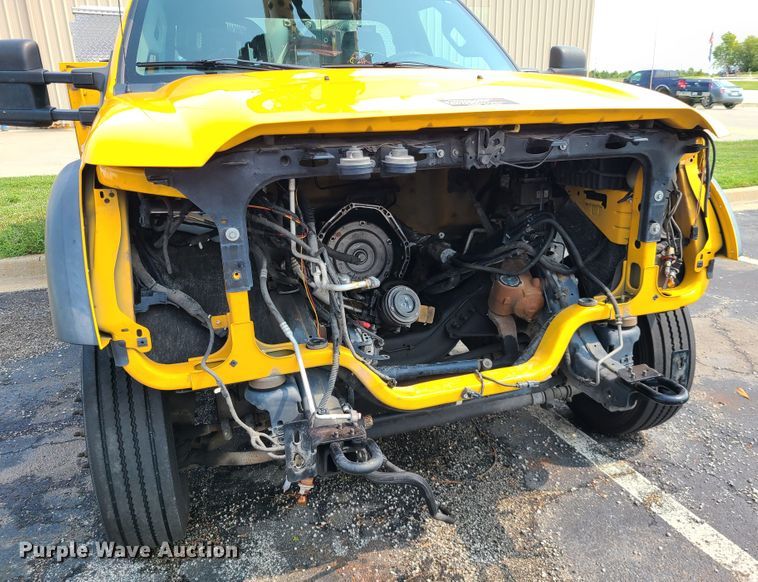 image for item IU9436 2011 Ford F550  bucket truck